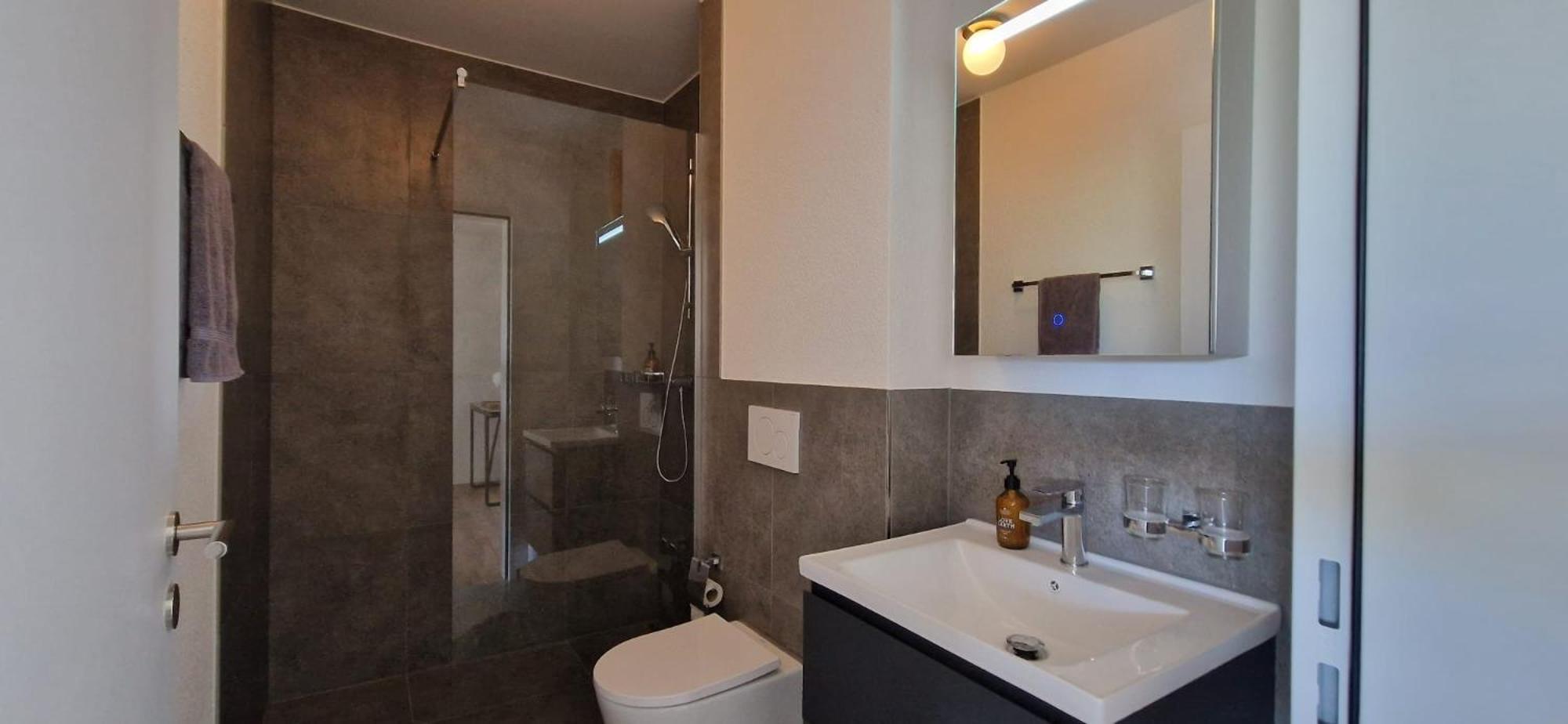 Visionary Hospitality Rothenburg, Lucerne - Premium Apartments With Free Parking, Washer, Kitchen, Terrace, 15' City מראה חיצוני תמונה